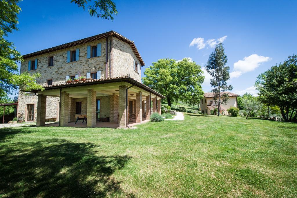 Agriturismo La Corte Del Lupo Nocera Umbra Luaran gambar